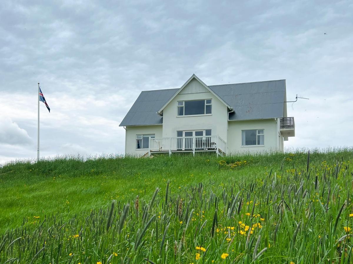 Mengi Countryside Bed and Breakfast Kjarnholt Exteriör bild